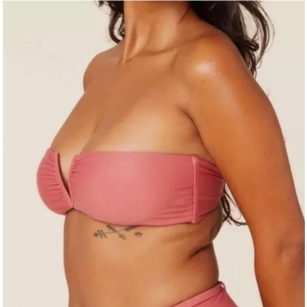 Andie Swim Pink Bikini Top The Scala Bandeau Size Medium - Picture 2 of 8